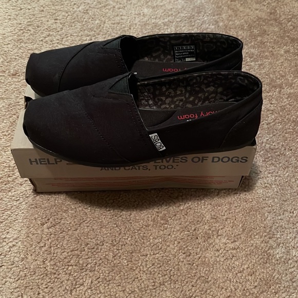 Bobs - Picture 3 of 9